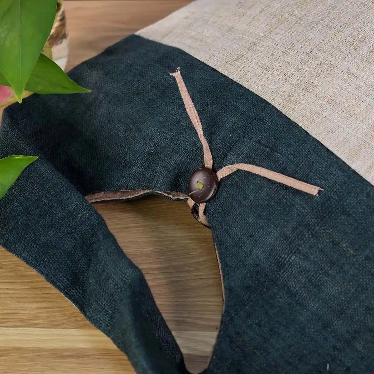 Vindigo shoulder bag teal hemp beige back with tie closure detail