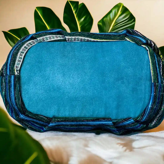 Vindigo handbag blue embroidered bottom view