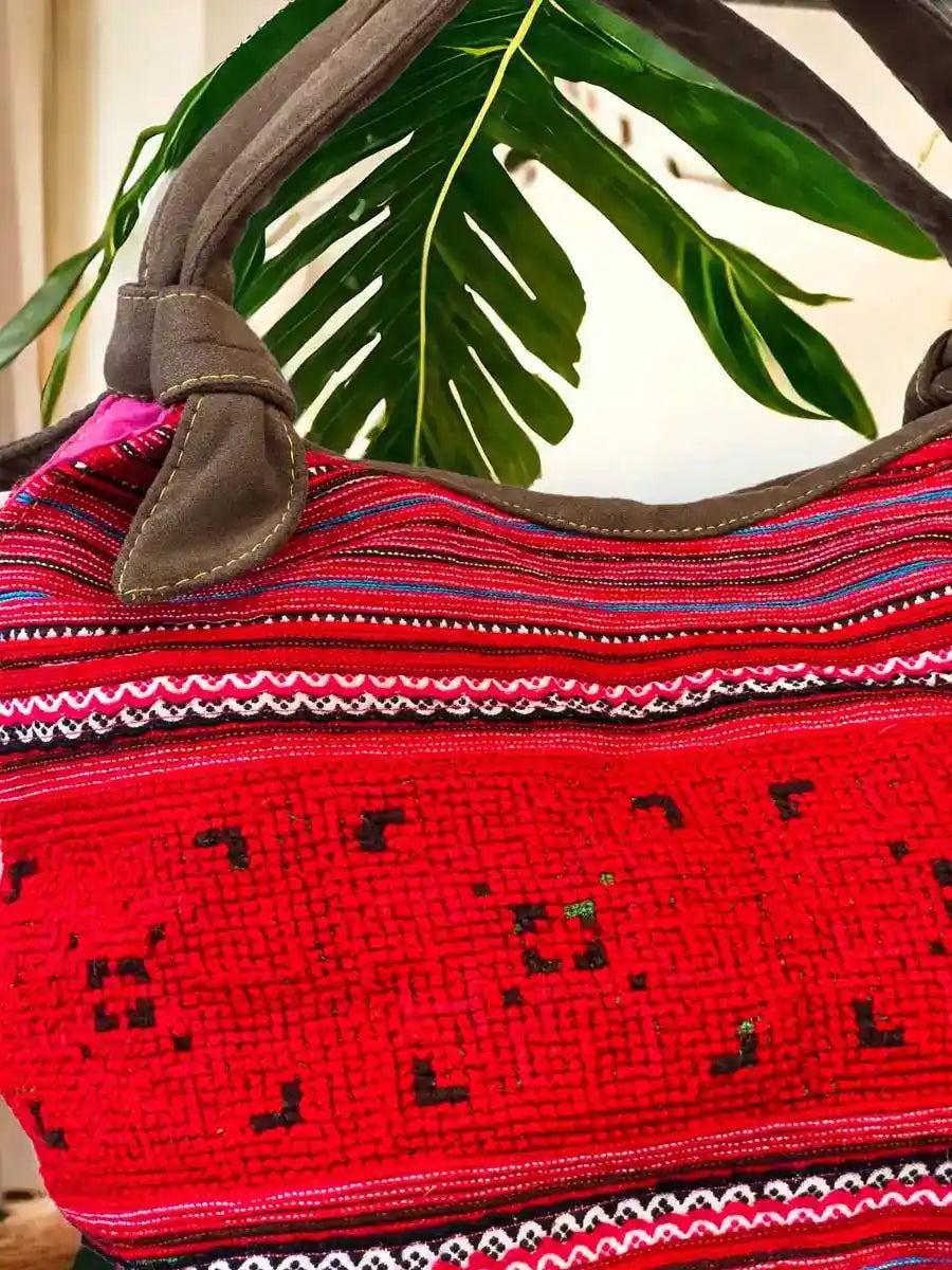 Vindigo handbag red embroidered with brown handle side close view