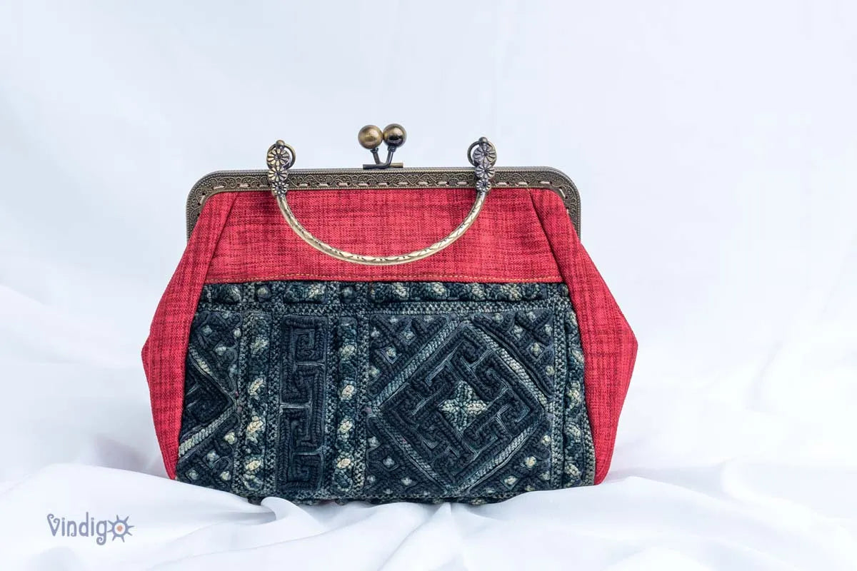 Vindigo red hemp handbag with black vintage embroidery and copper handle