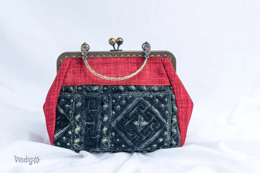 Vindigo red hemp handbag with black vintage embroidery and copper handle