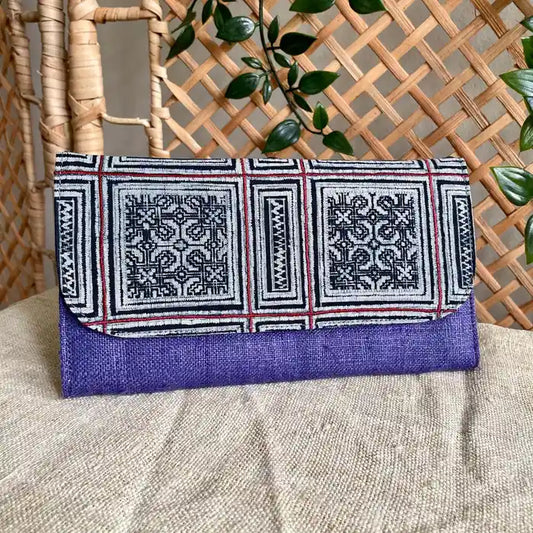 Vindigo long purse purple hemp square pattern front view