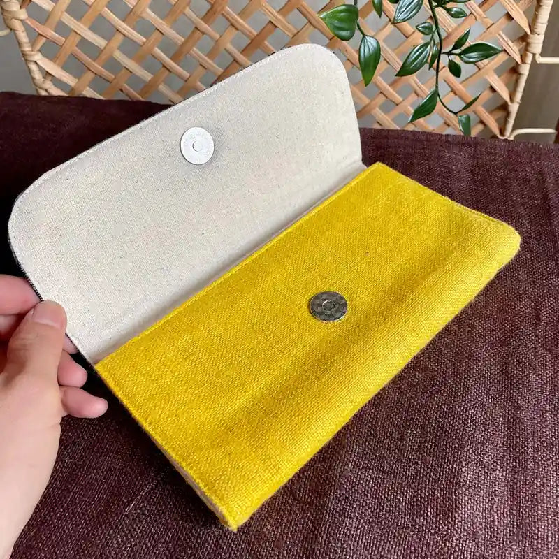 Vindigo long purse yellow hemp diamond pattern inner flap view