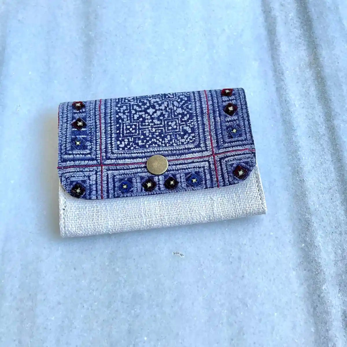 Vindigo tribal batik wallet with white hemp body front view