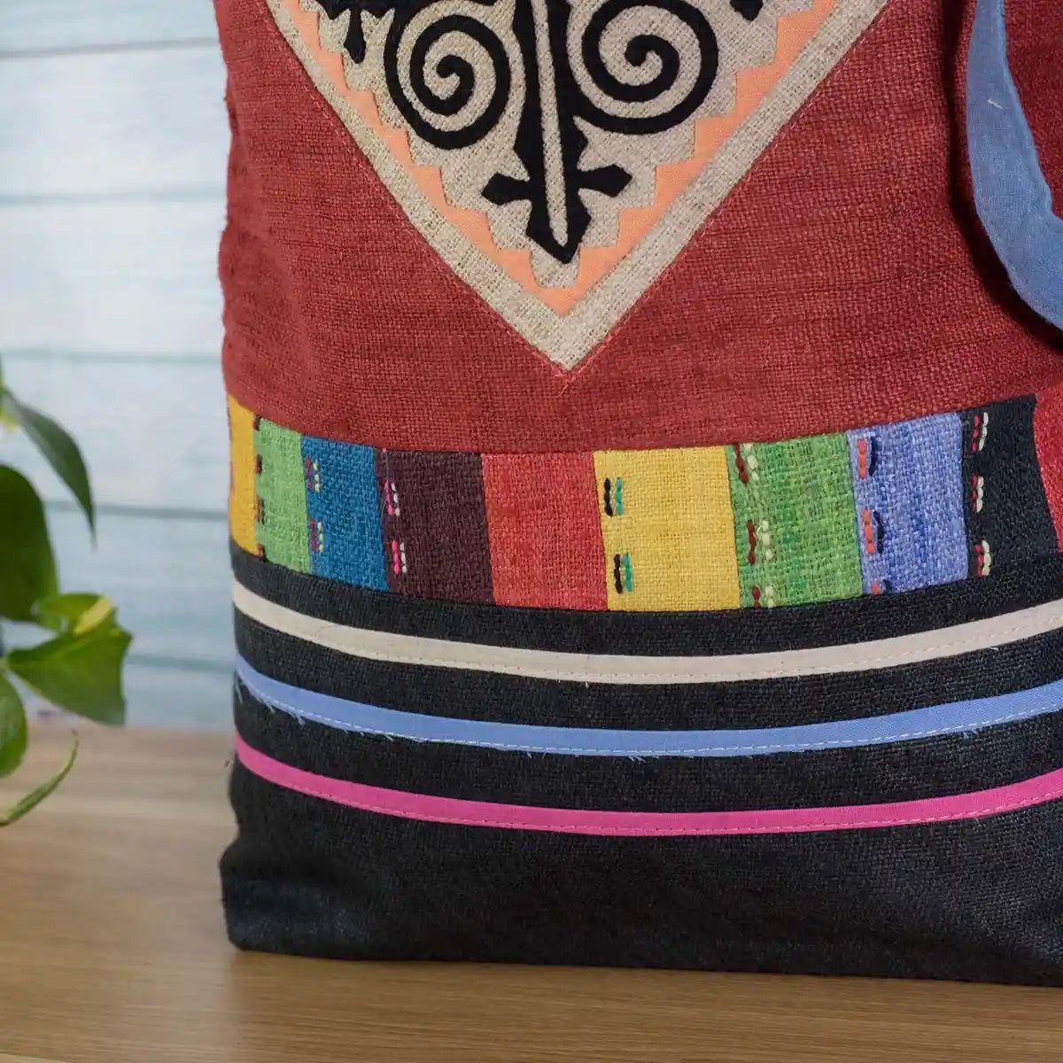 Vindigo shoulder bag red hemp spiral patch and colorful stripe front view