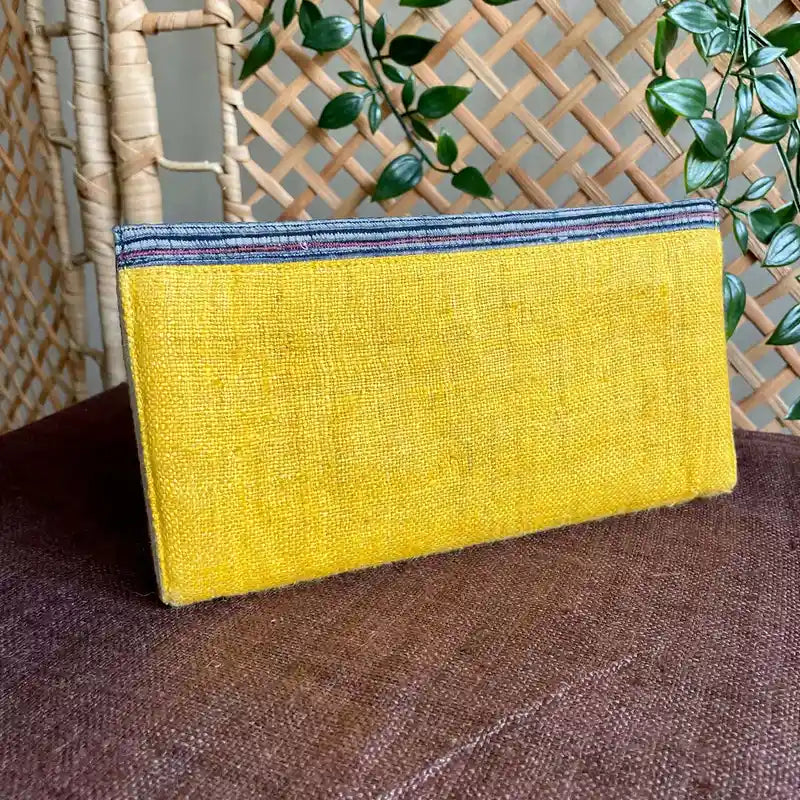 Vindigo long purse yellow hemp geo square back view