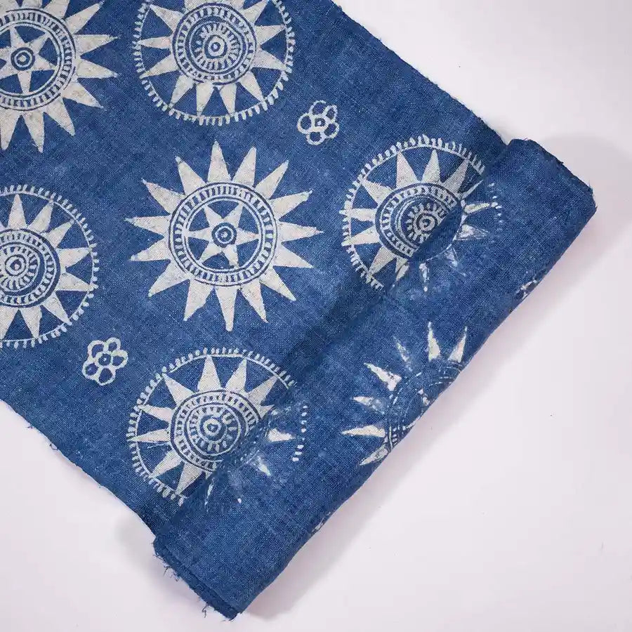Vindigo indigo fabric roll folded view with full motif exposure