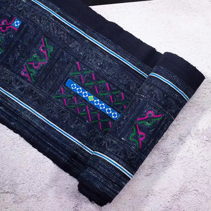 Vindigo Hmong-style vintage panel fabric roll folded view