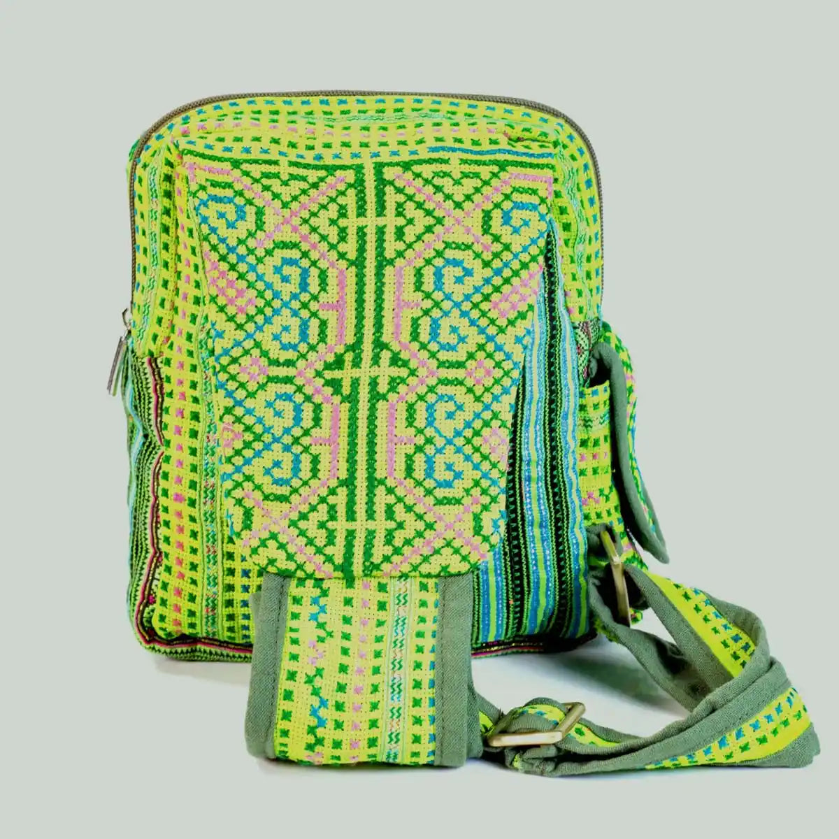 Vindigo crossbody light green linen geometric tribal close-up front