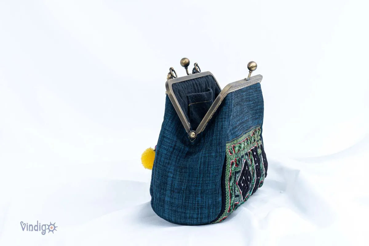 Vindigo blue hemp handbag side view showing clasp and structure