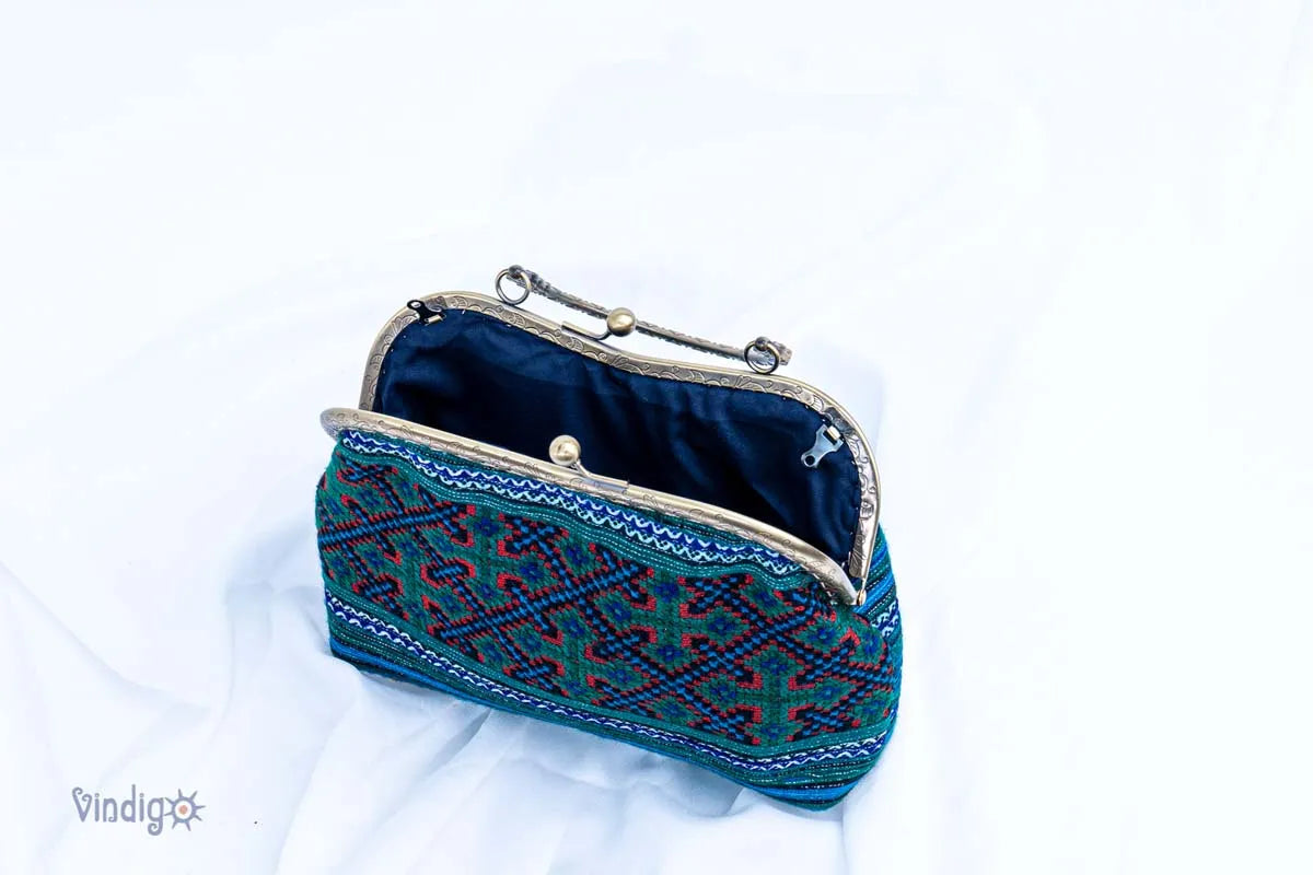 Vindigo blue H'mong embroidered handbag open top showing inner lining
