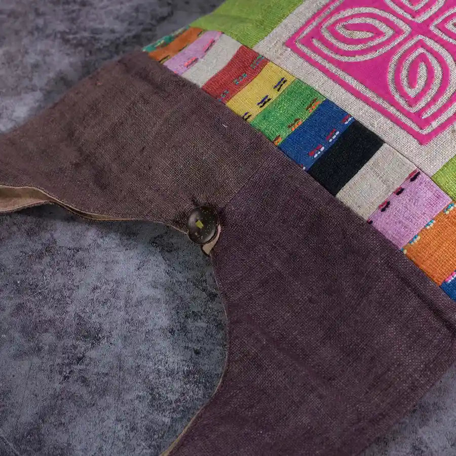 Vindigo shoulder bag brown hemp stripe and button detail close-up