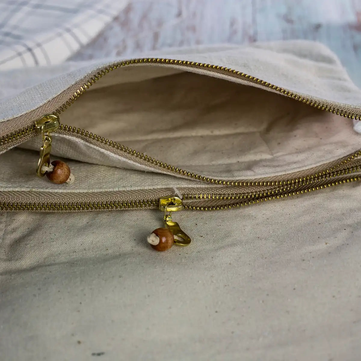 Vindigo hemp crossbody bag interior view with two zipper pockets