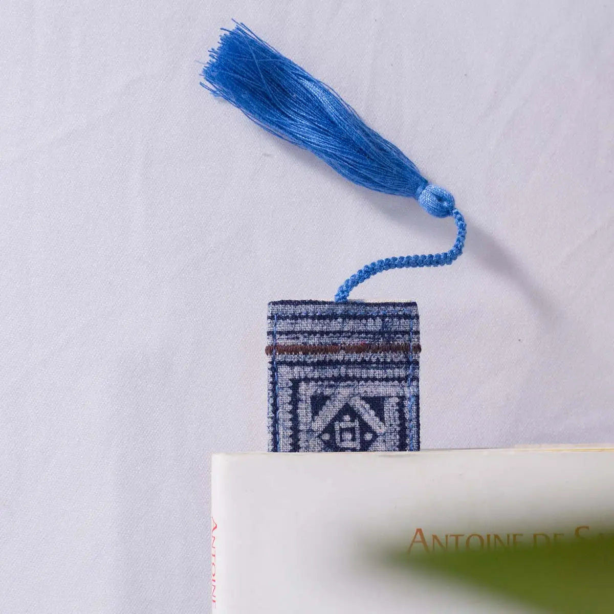 Vindigo blue hemp batik pattern bookmark side close-up with tassel