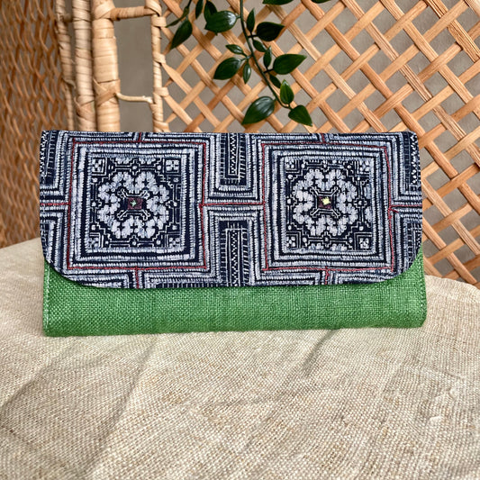 Klassisk grön lång handväska, Hampatyg, Indigo Batiktyg, H'mong-mönster