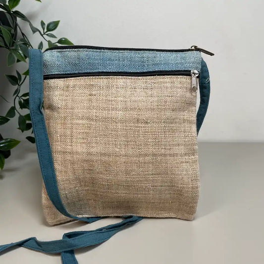 Ljusrosa mönster med ljusa ränder- Hemp crossbody-väska