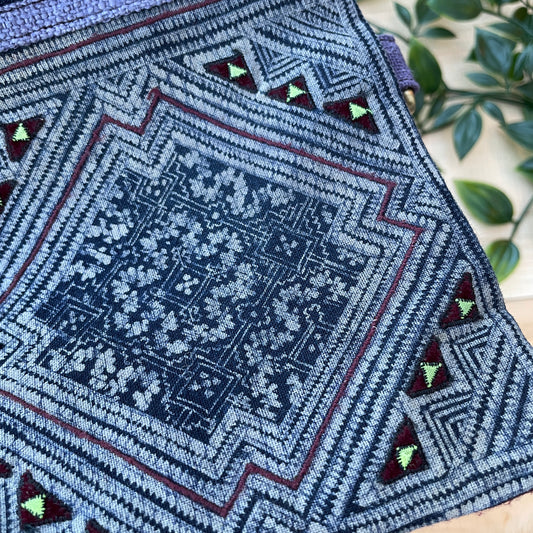 Unikt mönster påsepåse, hampatyg, Indigo Batik-ritning, H'mong-mönster