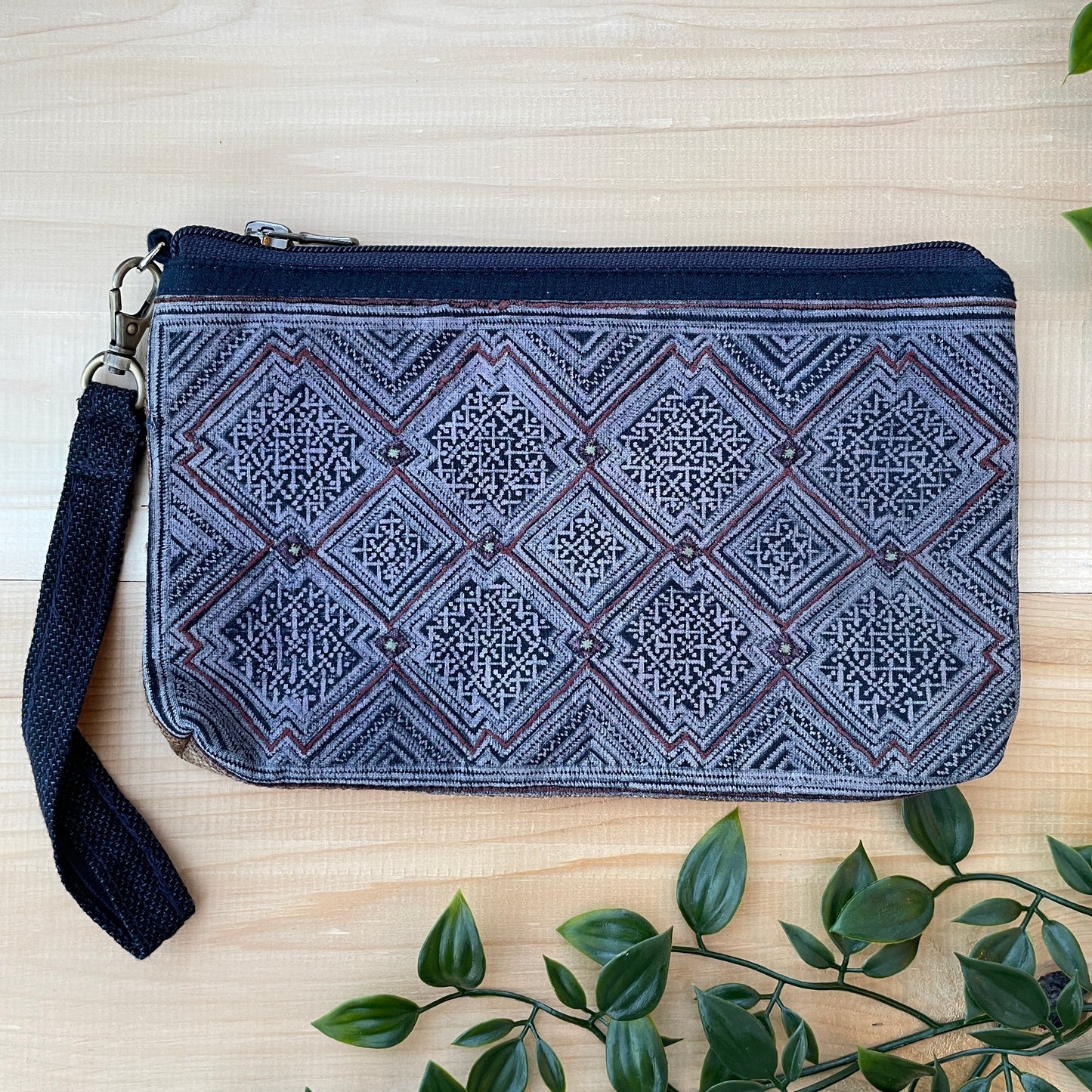 Unique pattern pouch bag, hemp fabric, Indigo Batik drawing, H'mong pattern