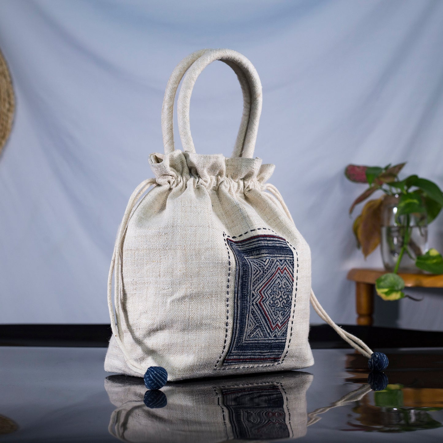 White drawstring hemp handbag, natural hemp and batik patch