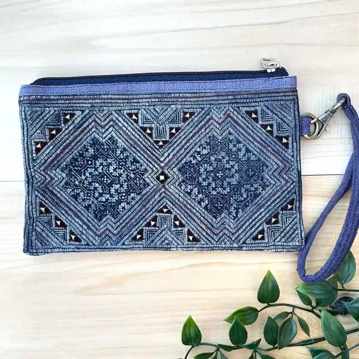 Vindigo cosmetic bag blue embroidered square pattern front view