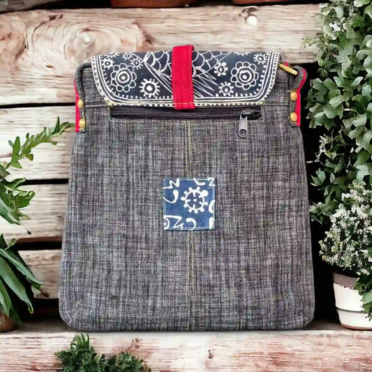 Vindigo crossbody bag grey embroidered with red accent back view