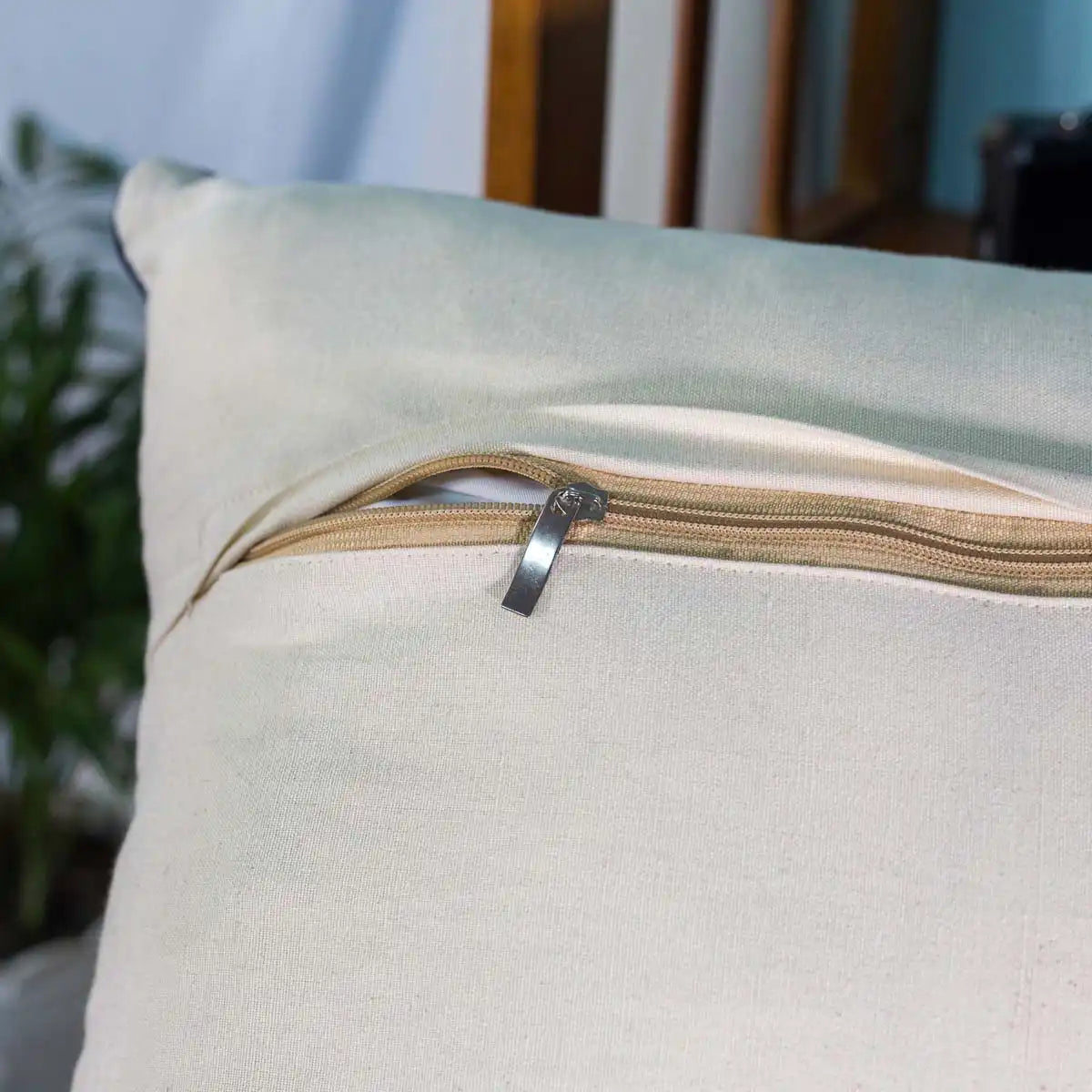 Vindigo cushion cover cream plain back with zipper