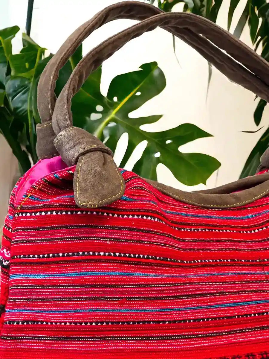 Vindigo handbag red embroidered with brown handle back view