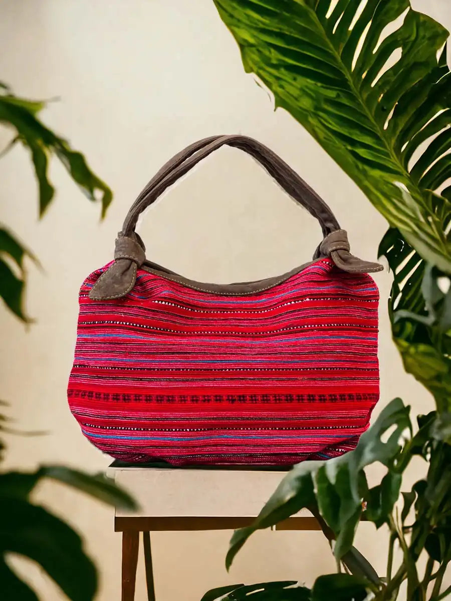 Vindigo handbag red embroidered with brown handle front view