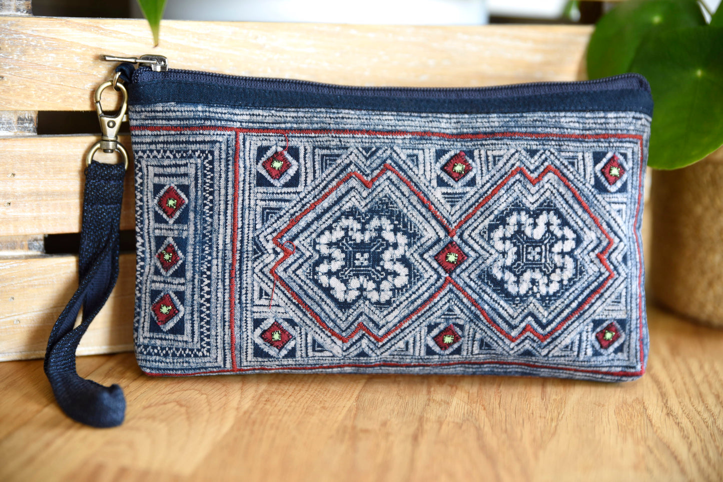 Unique pattern pouch bag, hemp fabric, Indigo Batik drawing, H'mong pattern