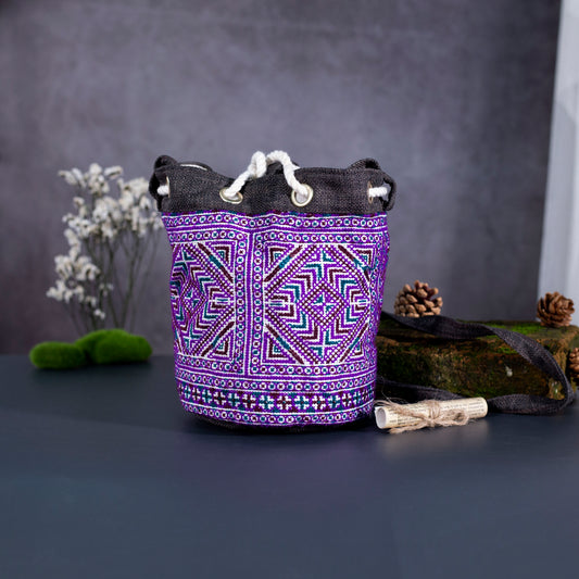 Mini cosmetic bag, purple embroidery, brown string, can be used as cross-shoulder bag