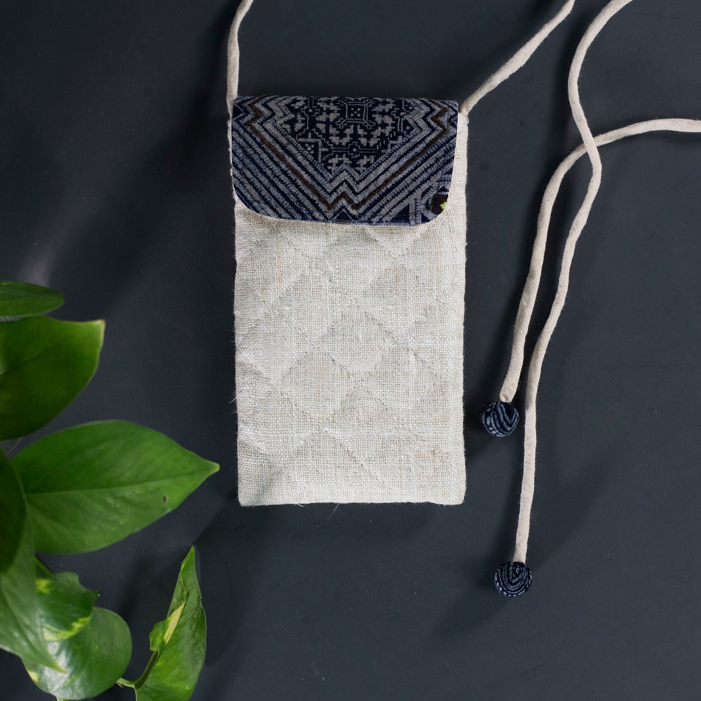 Cross-body phone bag, WHITE hemp with batik fabric